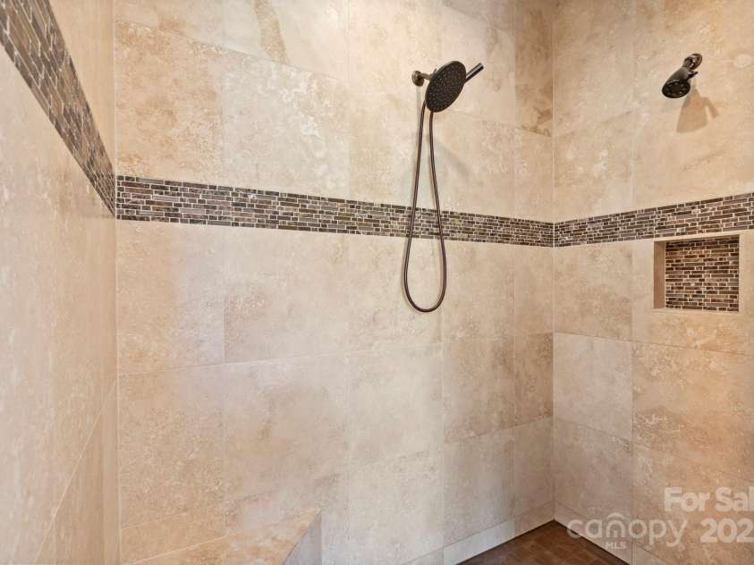 15909 Heath Aster Way, Davidson, NC 28036.  MLS# CAR4248773, YatesRealty ID 8514. 