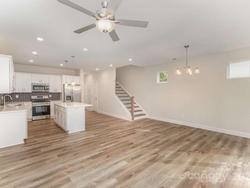 2817 New Pineola Road, Charlotte, NC 28208.  MLS# CAR4198857, YatesRealty ID 8516. Representational Photos Only of the Palm