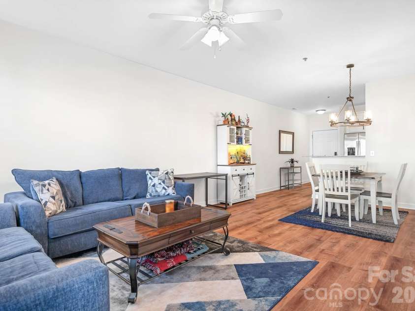 18605 Ruffner Drive, Cornelius, NC 28031.  MLS# CAR4330477, YatesRealty ID 8517. 