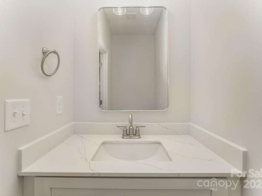 2821 New Pineola Road, Charlotte, NC 28208.  MLS# CAR4232018, YatesRealty ID 8517. Representational Photos Only of the Palm