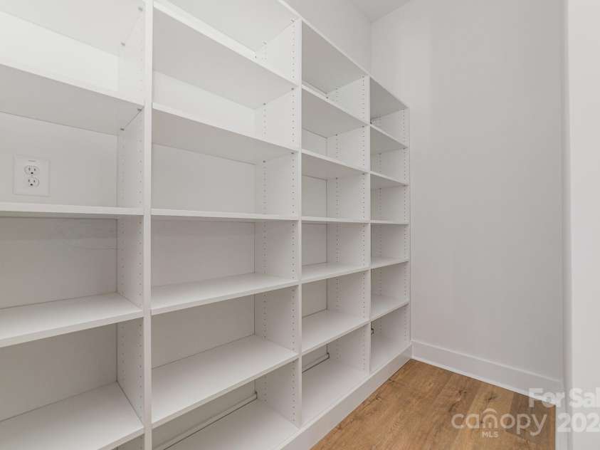 2112 Kirkwood Avenue, Charlotte, NC 28203.  MLS# CAR4171240, YatesRealty ID 8519. Pantry.