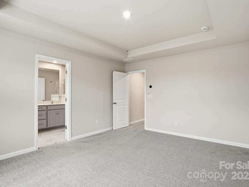 2131 Vinyasa Lane, Charlotte, NC 28215.  MLS# CAR4331529, YatesRealty ID 8519. 