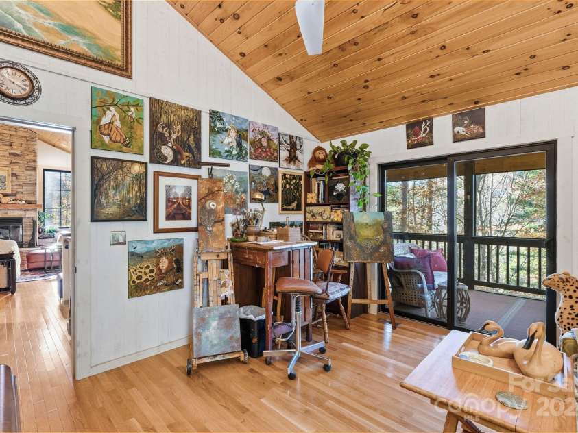 123 Holly Hill Farm Road, Mars Hill, NC 28754.  MLS# CAR4321116, YatesRealty ID 852. Another View of Studio/Bedroom