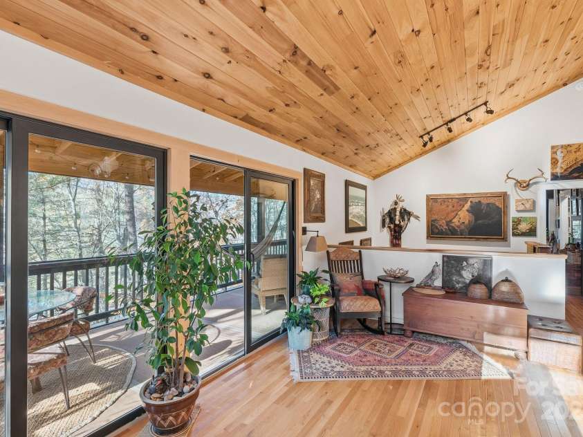 123 Holly Hill Farm Road, Mars Hill, NC 28754.  MLS# CAR4321116, YatesRealty ID 852. Cozy Corners for Contemplation