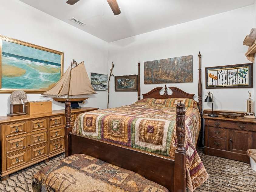 123 Holly Hill Farm Road, Mars Hill, NC 28754.  MLS# CAR4321116, YatesRealty ID 852. Downstairs Guest Room 