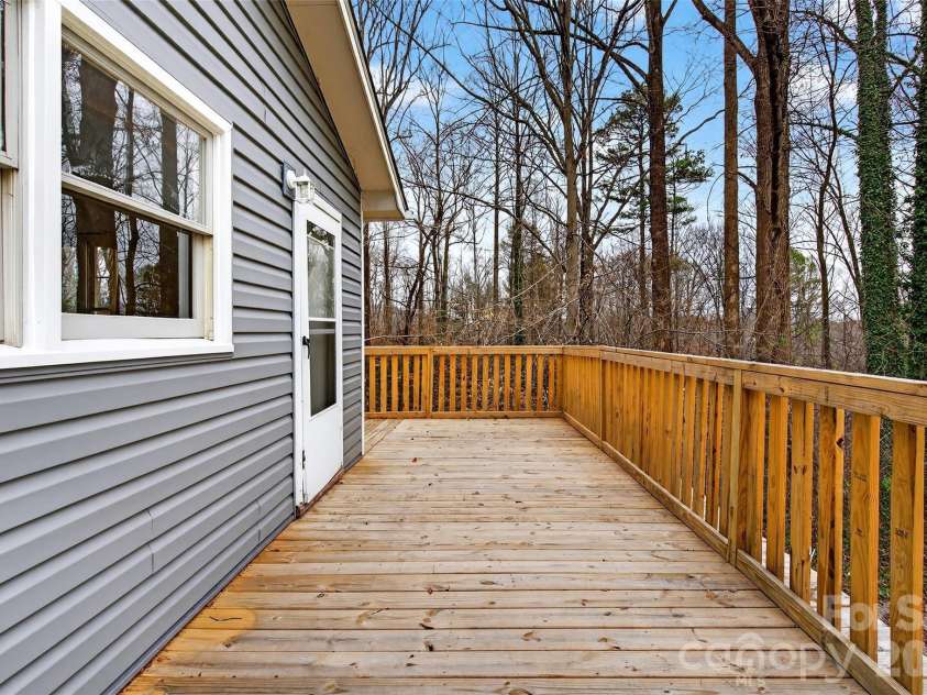 254 Wildwood Terrace, Marion, NC 28752.  MLS# CAR4345641, YatesRealty ID 8520. 