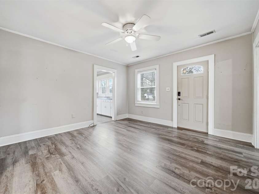 2036 4th Street, Hickory, NC 28601.  MLS# CAR4335049, YatesRealty ID 8521. 