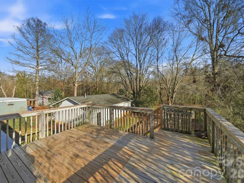 2036 4th Street, Hickory, NC 28601.  MLS# CAR4335049, YatesRealty ID 8521. 