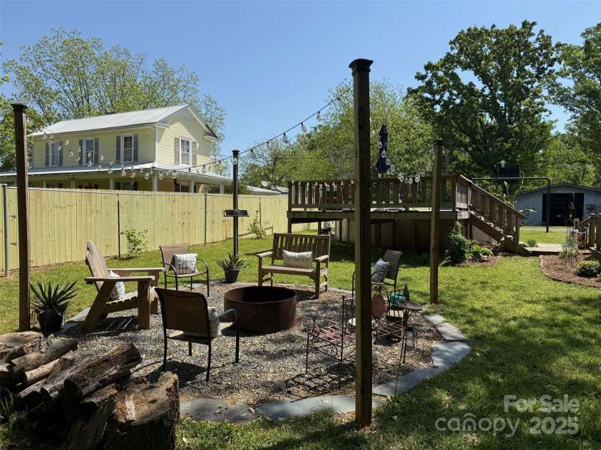 8601 Ansonville Polkton Road, Polkton, NC 28135.  MLS# CAR4244538, YatesRealty ID 8526. 