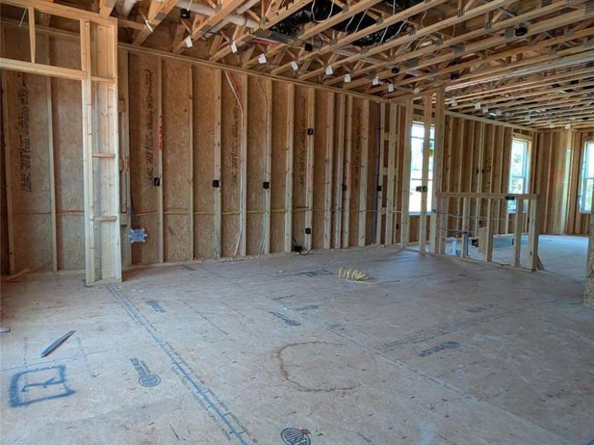 3025 Rozzelles Ferry Road, Charlotte, NC 28208.  MLS# CAR4340819, YatesRealty ID 8528. Dining/Kitchen