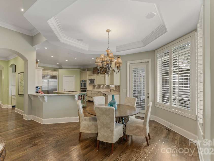 250 Big Bear Road, Highlands, NC 28741.  MLS# CAR4313436, YatesRealty ID 8529. Dining Area off Kitchen