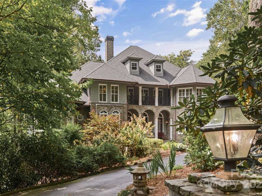 250 Big Bear Road, Highlands, NC 28741.  MLS# CAR4313436, YatesRealty ID 8529. Front Elevation 