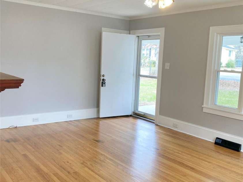 211 1st Street, Landis, NC 28088.  MLS# CAR4233473, YatesRealty ID 8531. 