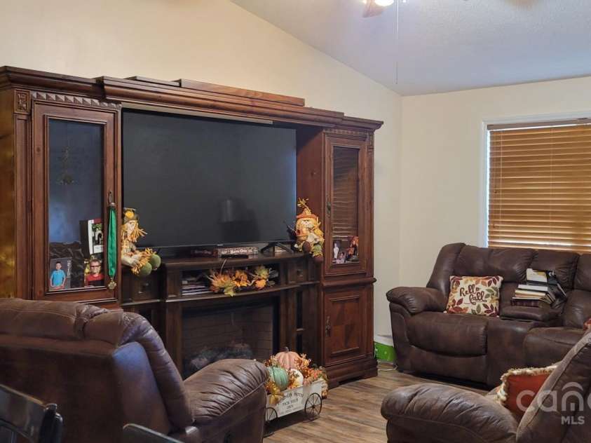 4721 Petra Mill Road, Granite Falls, NC 28630.  MLS# CAR4244807, YatesRealty ID 8532. Living room