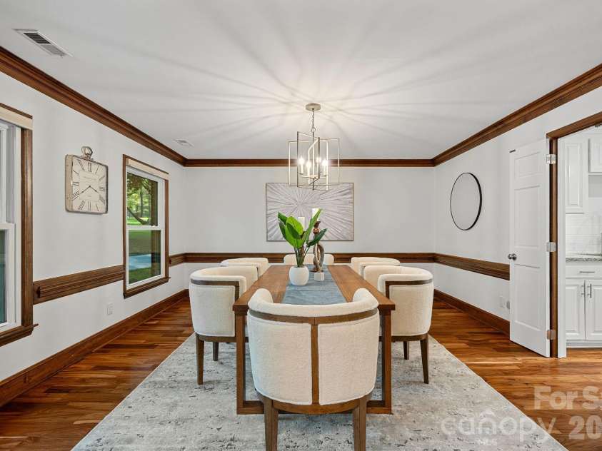9500 Hampton Oaks Lane, Charlotte, NC 28270.  MLS# CAR4363380, YatesRealty ID 8532. 