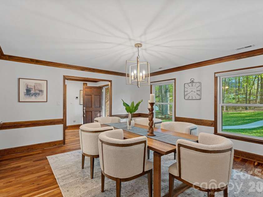 9500 Hampton Oaks Lane, Charlotte, NC 28270.  MLS# CAR4363380, YatesRealty ID 8532. 