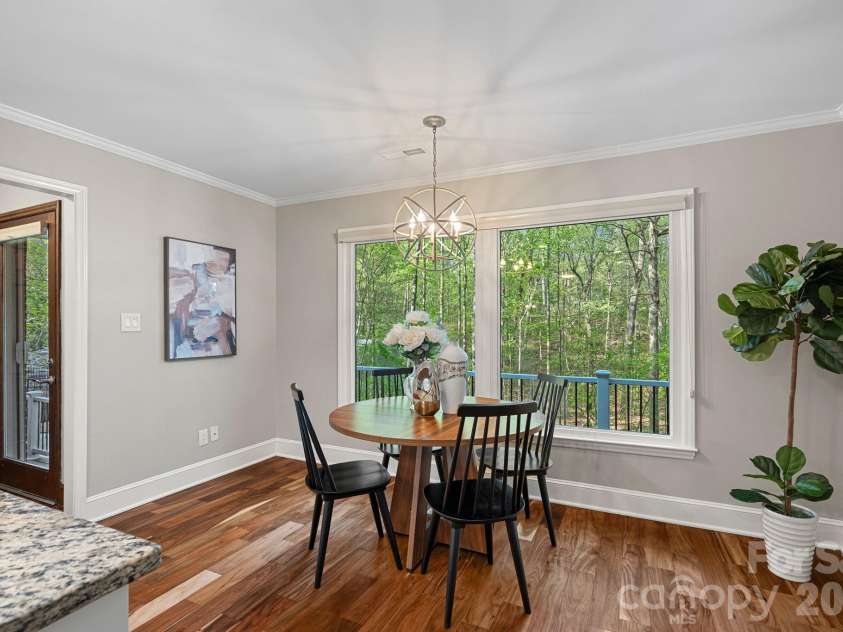 9500 Hampton Oaks Lane, Charlotte, NC 28270.  MLS# CAR4363380, YatesRealty ID 8532. 