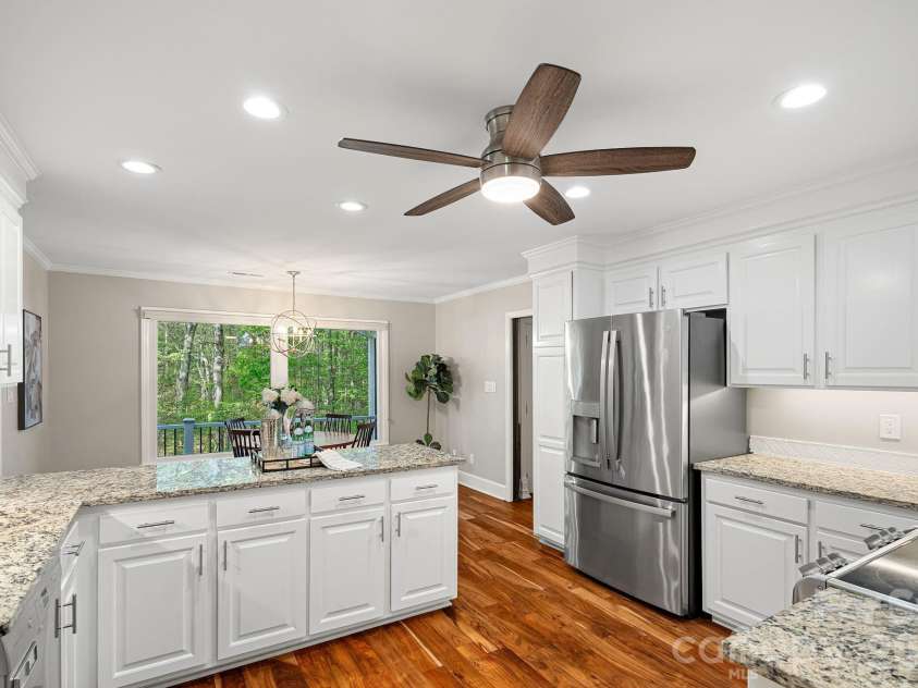 9500 Hampton Oaks Lane, Charlotte, NC 28270.  MLS# CAR4363380, YatesRealty ID 8532. 