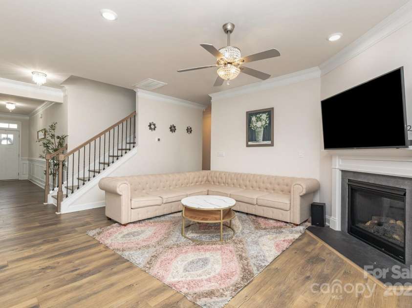 9727 White Chapel Drive, Concord, NC 28027.  MLS# CAR4333177, YatesRealty ID 8534. 