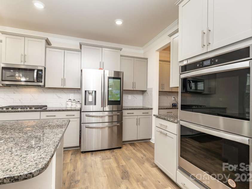 9727 White Chapel Drive, Concord, NC 28027.  MLS# CAR4333177, YatesRealty ID 8534. 