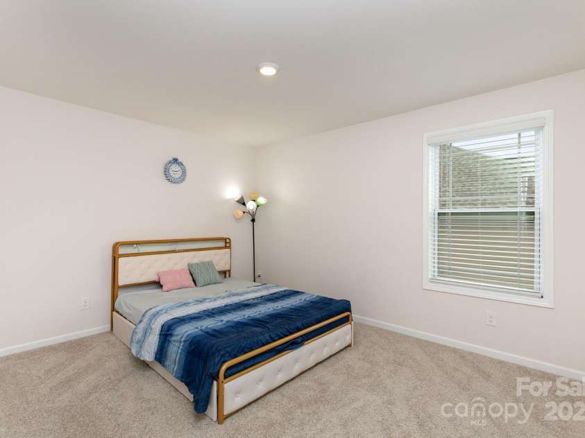 9727 White Chapel Drive, Concord, NC 28027.  MLS# CAR4333177, YatesRealty ID 8534. 