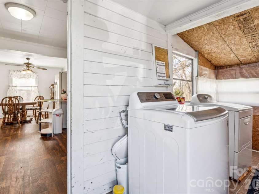 7910 Nc Hwy 90 Highway, Stony Point, NC 28678.  MLS# CAR4360101, YatesRealty ID 8537. Laundry Room