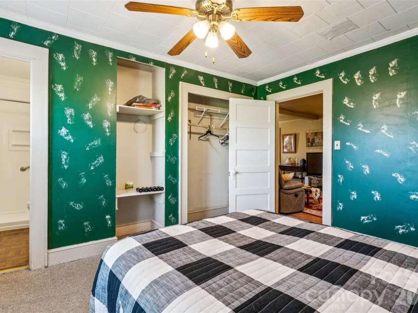 7910 Nc Hwy 90 Highway, Stony Point, NC 28678.  MLS# CAR4360101, YatesRealty ID 8537. Primary Bedroom Suite
