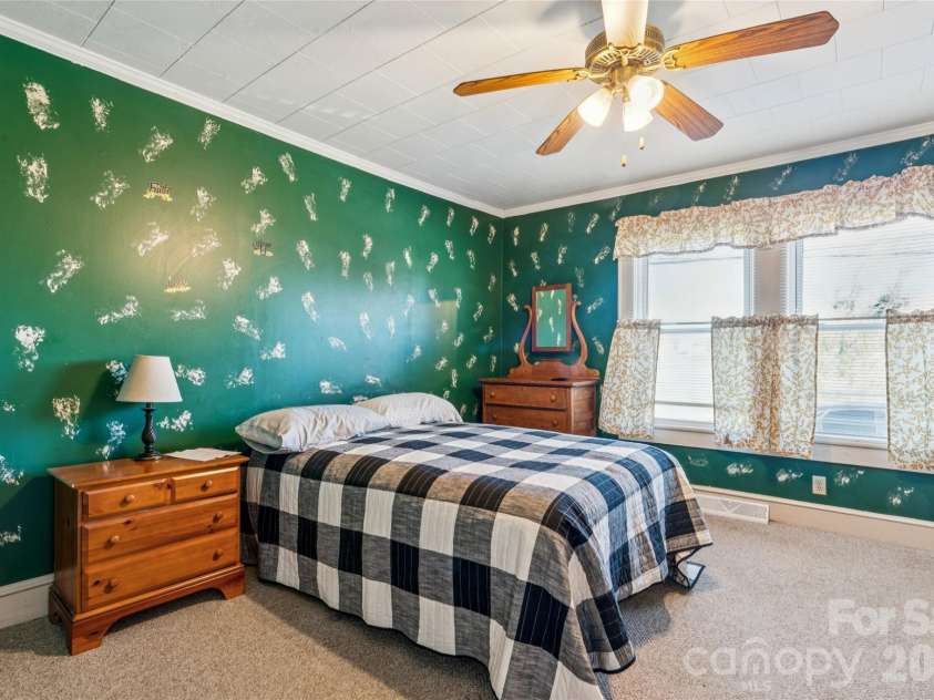 7910 Nc Hwy 90 Highway, Stony Point, NC 28678.  MLS# CAR4360101, YatesRealty ID 8537. Primary Bedroom Suite