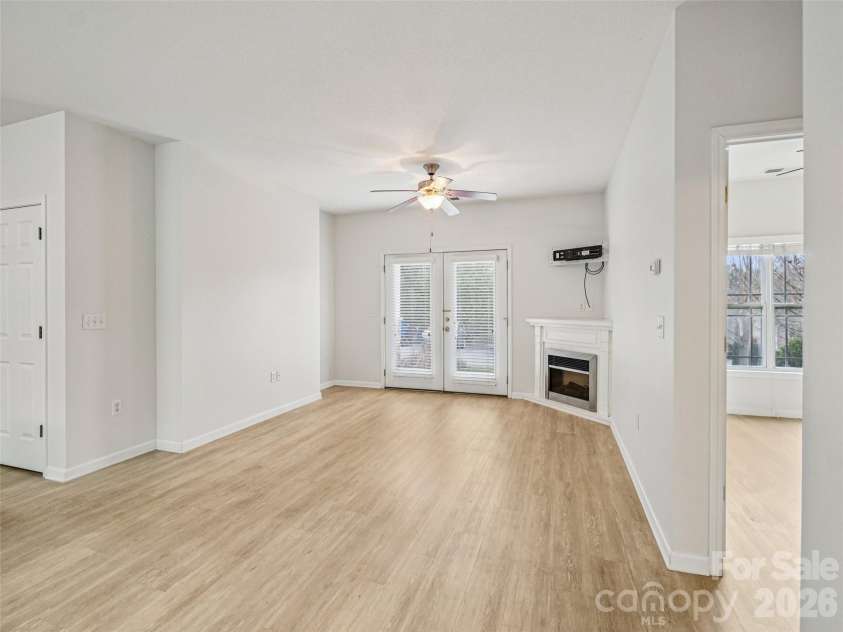 9 Northbrook Place, Asheville, NC 28804.  MLS# CAR4341315, YatesRealty ID 8539. 