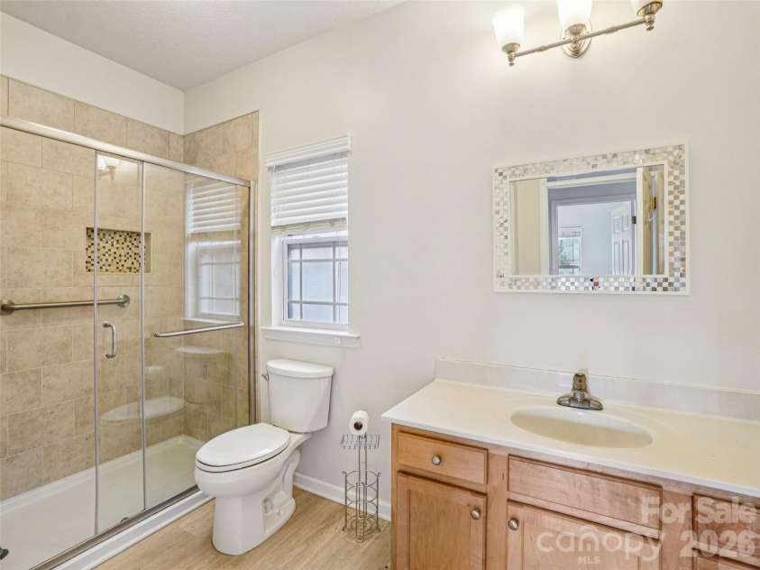 9 Northbrook Place, Asheville, NC 28804.  MLS# CAR4341315, YatesRealty ID 8539. 