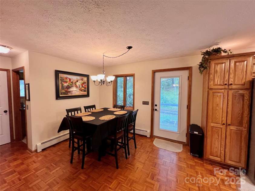 567 Daniel Daughters Drive, West Jefferson, NC 28694.  MLS# CAR4308921, YatesRealty ID 854. 