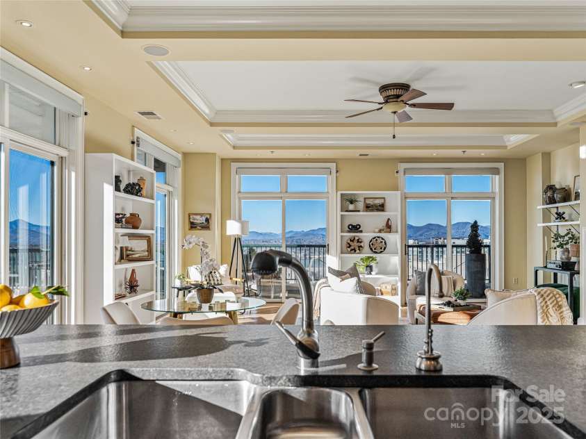 21 Battery Park Avenue, Asheville, NC 28801.  MLS# CAR4322706, YatesRealty ID 8540. Kitchen with a view