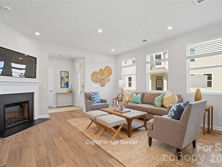 6027 Mallow Crossing Lane, Charlotte, NC 28213.  MLS# CAR4344233, YatesRealty ID 8540. 