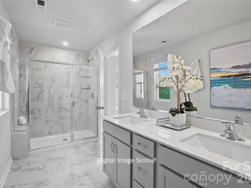 6027 Mallow Crossing Lane, Charlotte, NC 28213.  MLS# CAR4344233, YatesRealty ID 8540. 