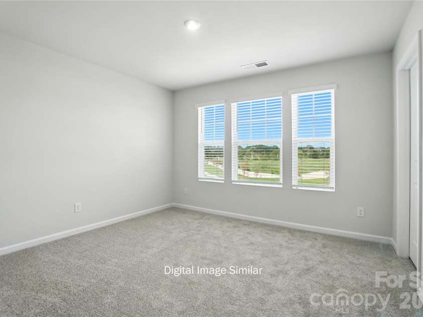 6027 Mallow Crossing Lane, Charlotte, NC 28213.  MLS# CAR4344233, YatesRealty ID 8540. 