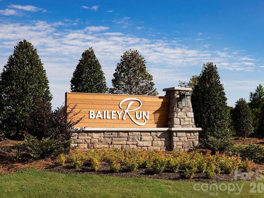 6027 Mallow Crossing Lane, Charlotte, NC 28213.  MLS# CAR4344233, YatesRealty ID 8540. 