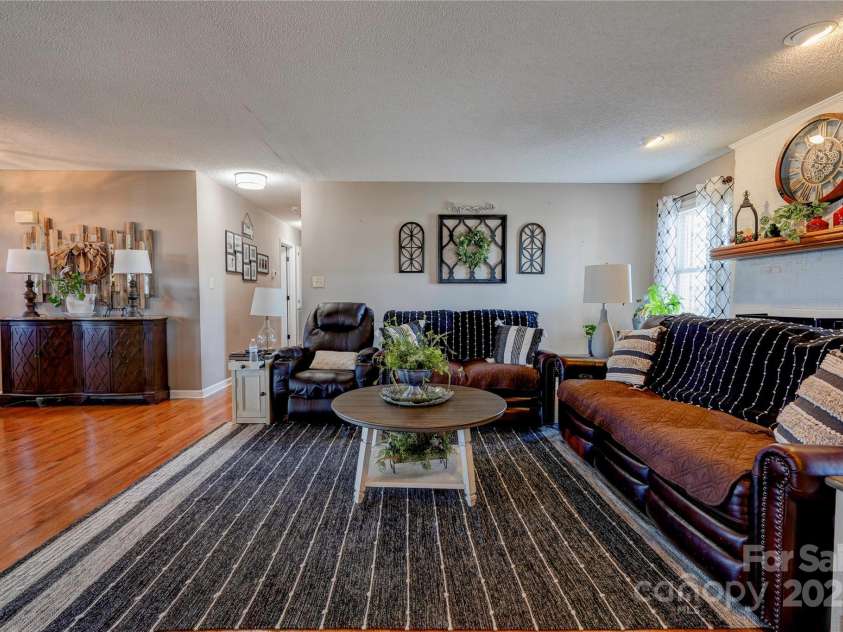 116 Country Creek Drive, Kings Mountain, NC 28086.  MLS# CAR4213874, YatesRealty ID 8542. 