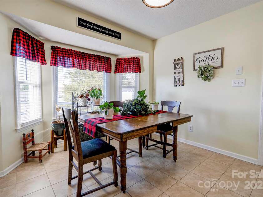 116 Country Creek Drive, Kings Mountain, NC 28086.  MLS# CAR4213874, YatesRealty ID 8542. 