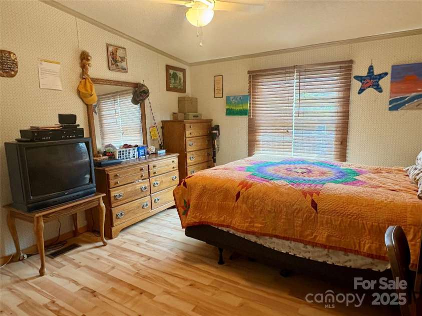 1235 Jenkins Branch Road, Bryson City, NC 28713.  MLS# CAR4242182, YatesRealty ID 8543. 