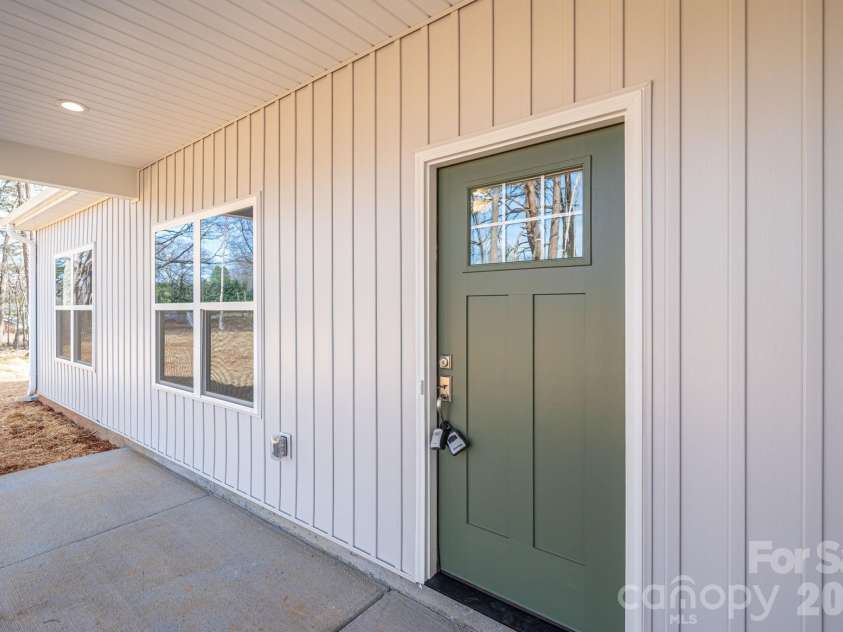 316 Sunrise Circle, Shelby, NC 28150.  MLS# CAR4340811, YatesRealty ID 8544. 