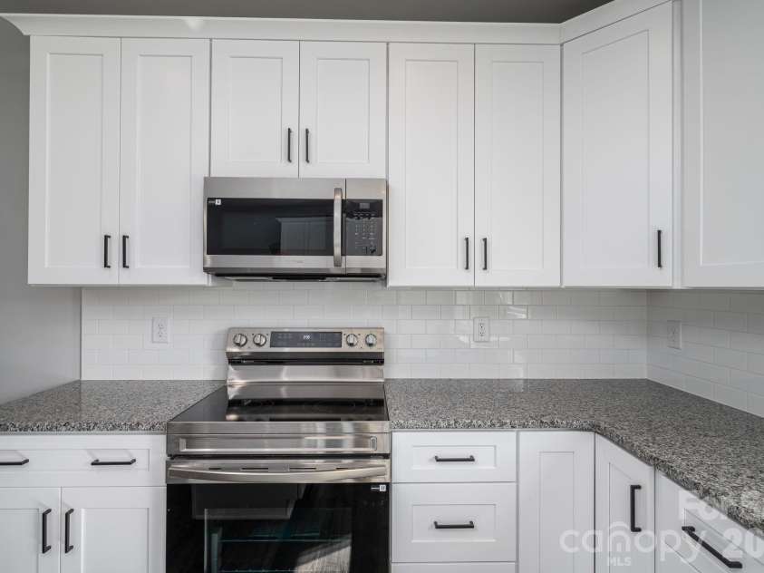 316 Sunrise Circle, Shelby, NC 28150.  MLS# CAR4340811, YatesRealty ID 8544. 