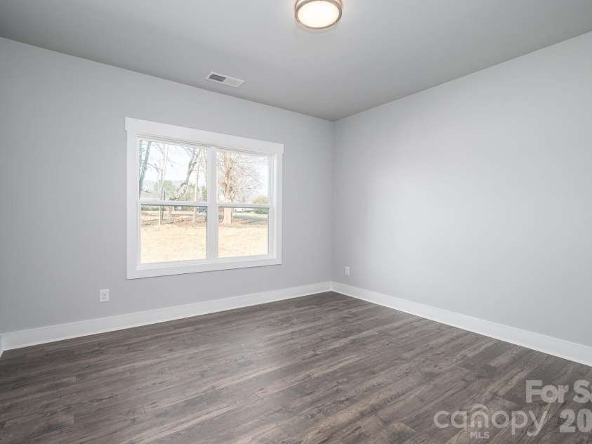 316 Sunrise Circle, Shelby, NC 28150.  MLS# CAR4340811, YatesRealty ID 8544. 