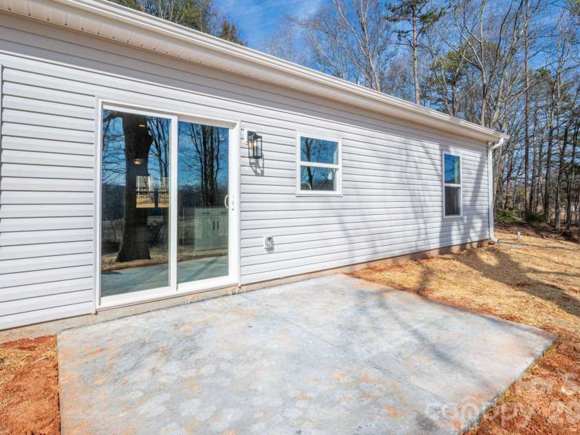 316 Sunrise Circle, Shelby, NC 28150.  MLS# CAR4340811, YatesRealty ID 8544. 