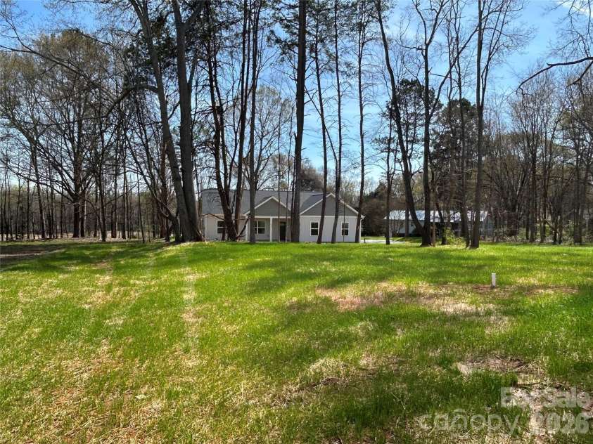316 Sunrise Circle, Shelby, NC 28150.  MLS# CAR4340811, YatesRealty ID 8544. 