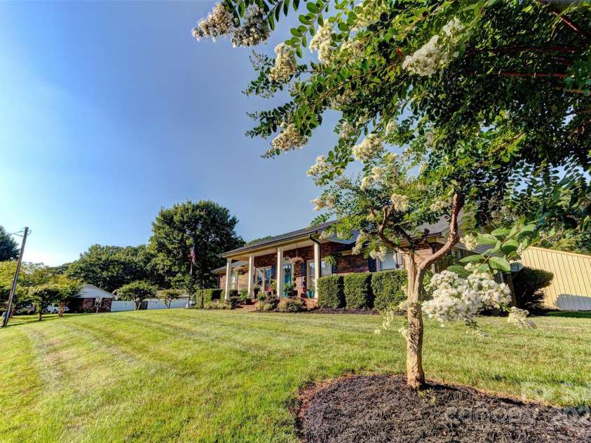 253 Suncrest Road, Cherryville, NC 28021.  MLS# CAR4320247, YatesRealty ID 8547. 
