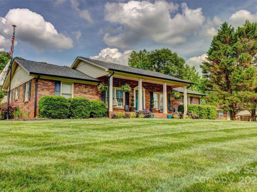 253 Suncrest Road, Cherryville, NC 28021.  MLS# CAR4320247, YatesRealty ID 8547. 