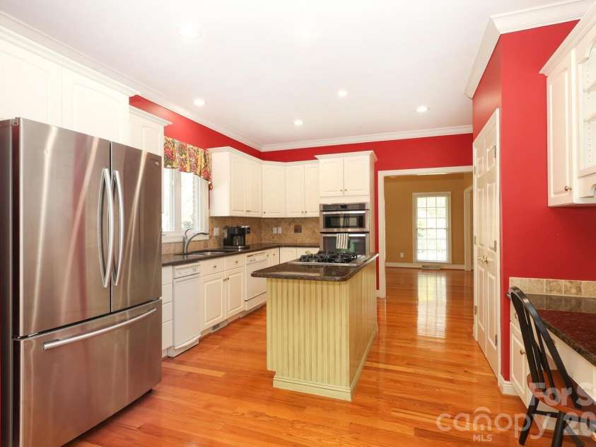 1406 Woodhurst Drive, Rock Hill, SC 29732.  MLS# CAR4359210, YatesRealty ID 8549. 