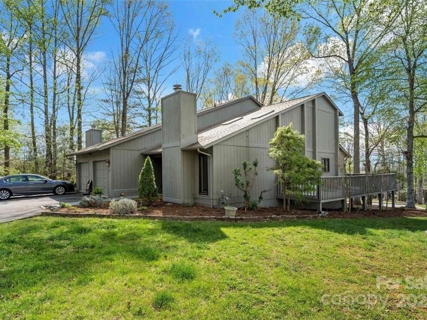 1501 Independence Trail, Morganton, NC 28655.  MLS# CAR4165990, YatesRealty ID 8549. 