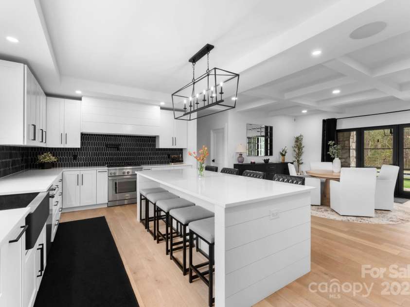 1565 Shinnville Road, Cleveland, NC 27013.  MLS# CAR4215250, YatesRealty ID 855. Breakfast island