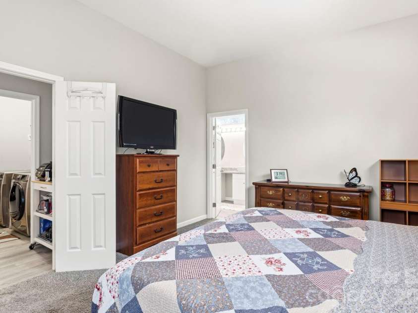 145 Ole Eastpointe Drive, York, SC 29745.  MLS# CAR4351399, YatesRealty ID 8550. 